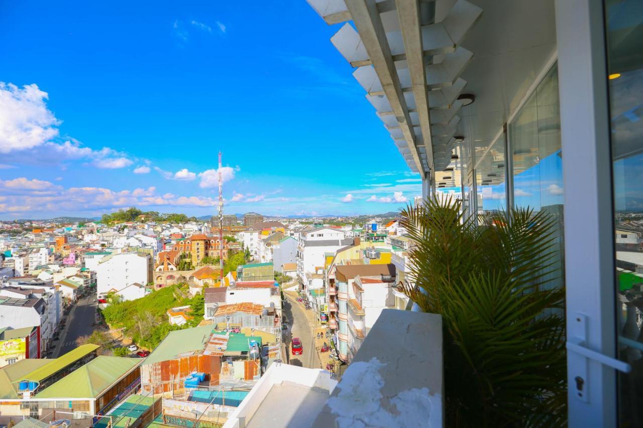 Skyview Hotel Dalat Exterior foto